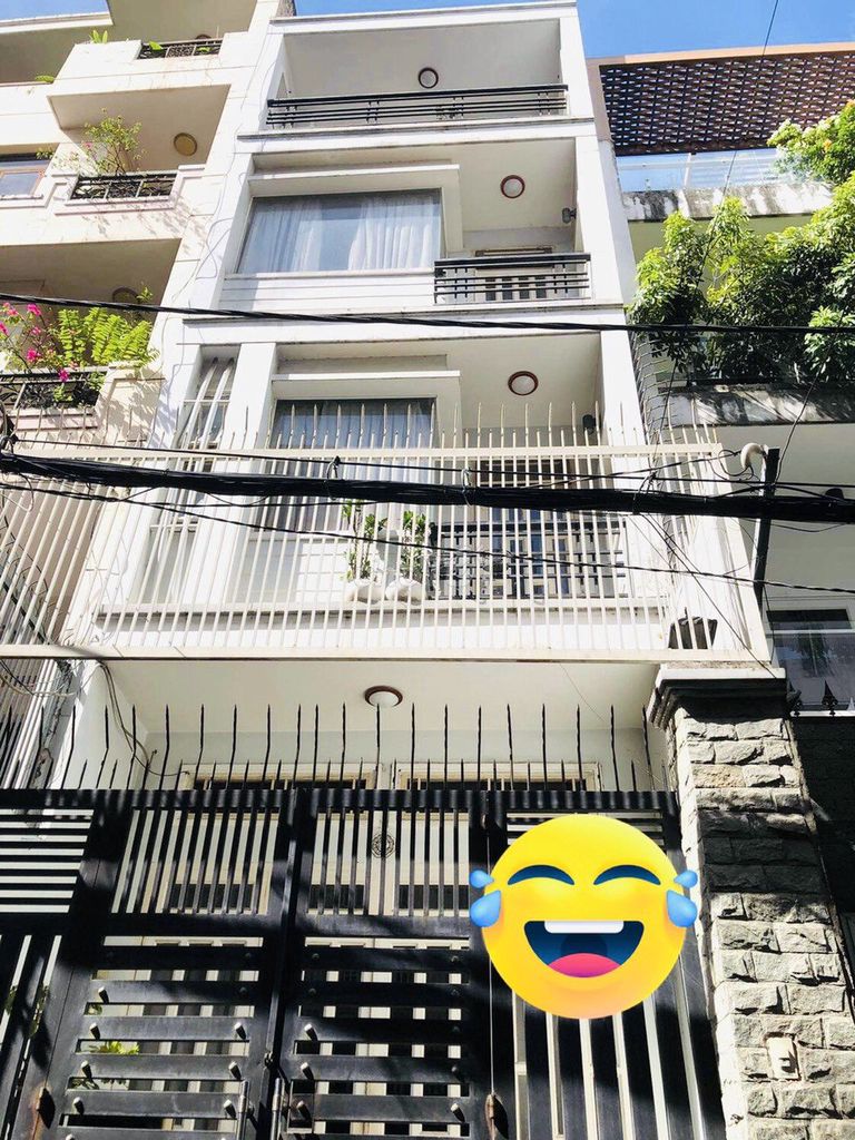 Nhà PL giảng viên 95 Chùa Bộc 48m2x4T, MT4m. Ôtô đỗ cửa. Chờ thang máy. Giá 6 tỷ (TL)