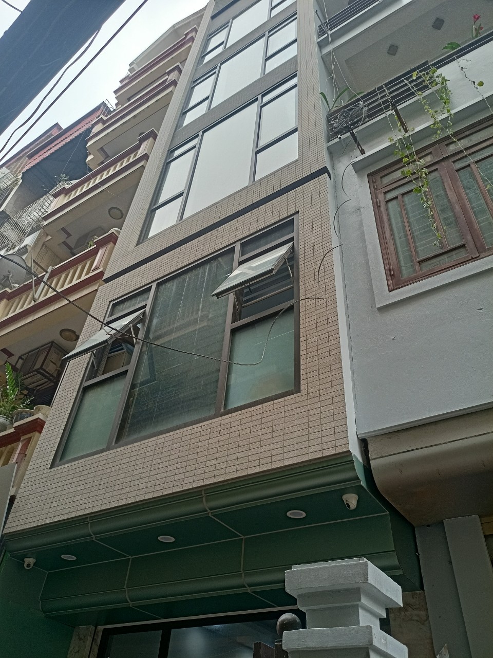 Chính chủ bán nhà mới xây 7 tầng tại số 8, ngõ 91 Trần Duy Hưng Giá 19.85 tỷ