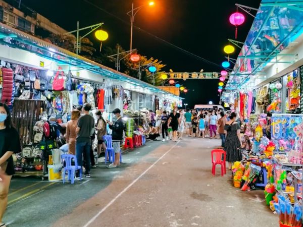 Thông tin tổng quan về du lịch Chợ Đêm Nha Trang cho-dem-nha-trang-1