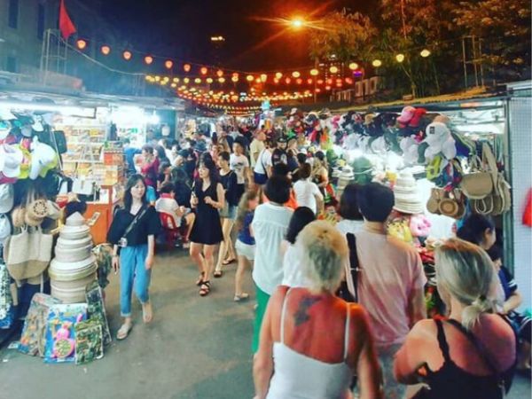 Món ngon Chợ Đêm Nha Trang và kinh nghiệm tham quan 1 cho-dem-nha-trang-2