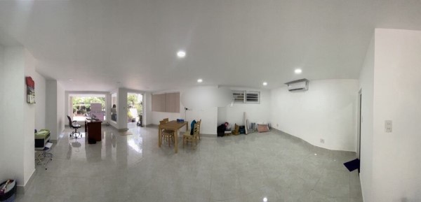 Cho thuê mặt bằng góc 2 mặt tiền đường số Phường Tân Quy Quận 7