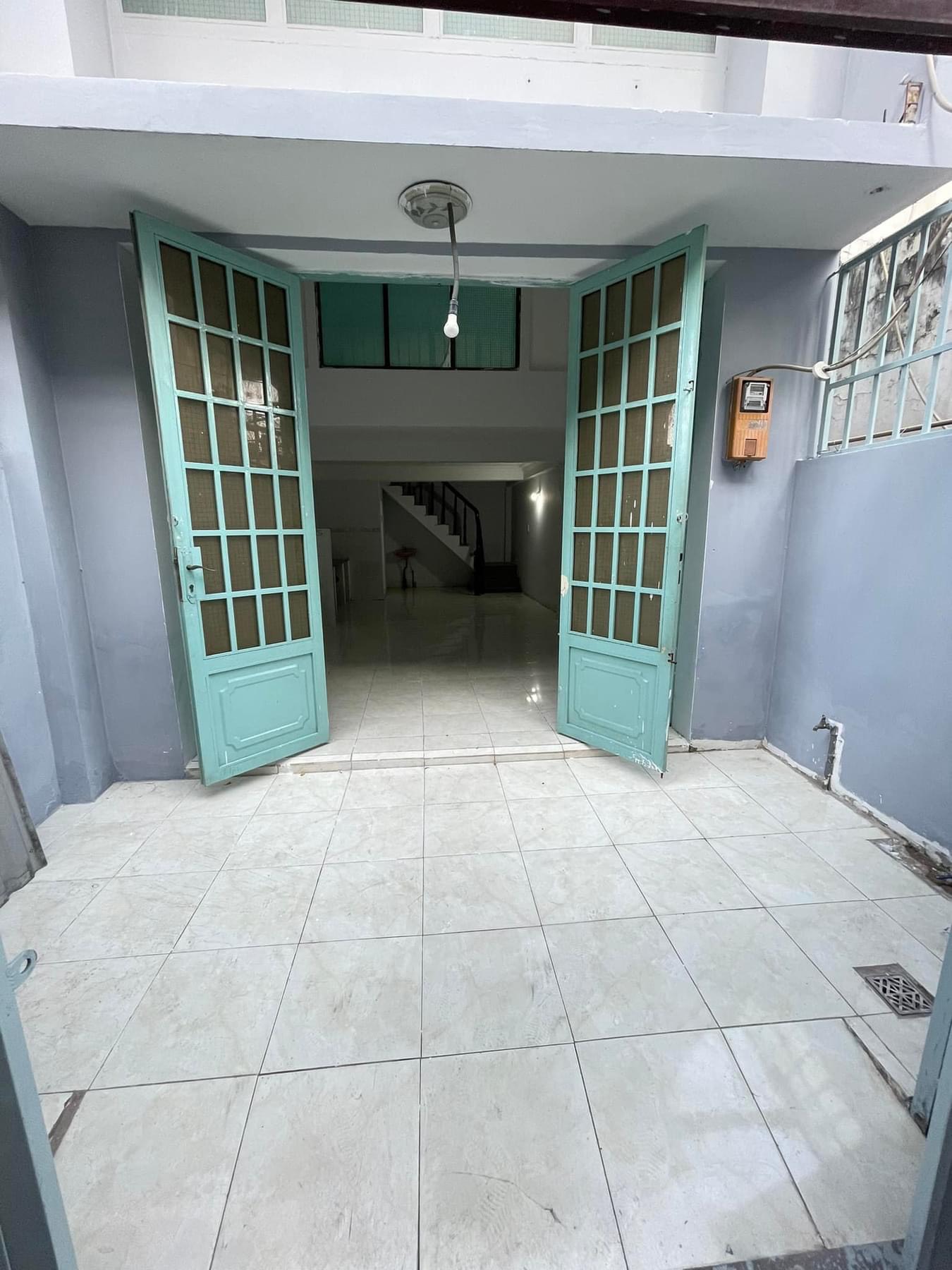 Bán Gấp Nhà 3 Tầng - Đ Tân Thuận Tây - Kế ECO Green SG - Giá Còn 4 Tỷ -Quận 7