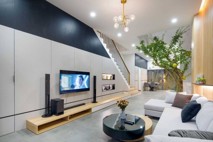 Bán nhà 3 tầng kiệt ô tô Núi Thành. Quận Hải Châu. Có 7 căn hộ. 80m2. Giá chỉ 4,2 tỷ