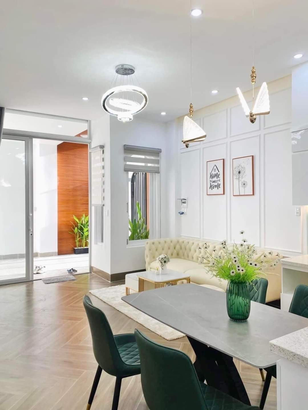 Bán nhà MT đường Nguyễn Thông. Quận Sơn Trà. Gần cầu Rồng.100m2. 3 tầng. Chỉ 10,9 tỷ