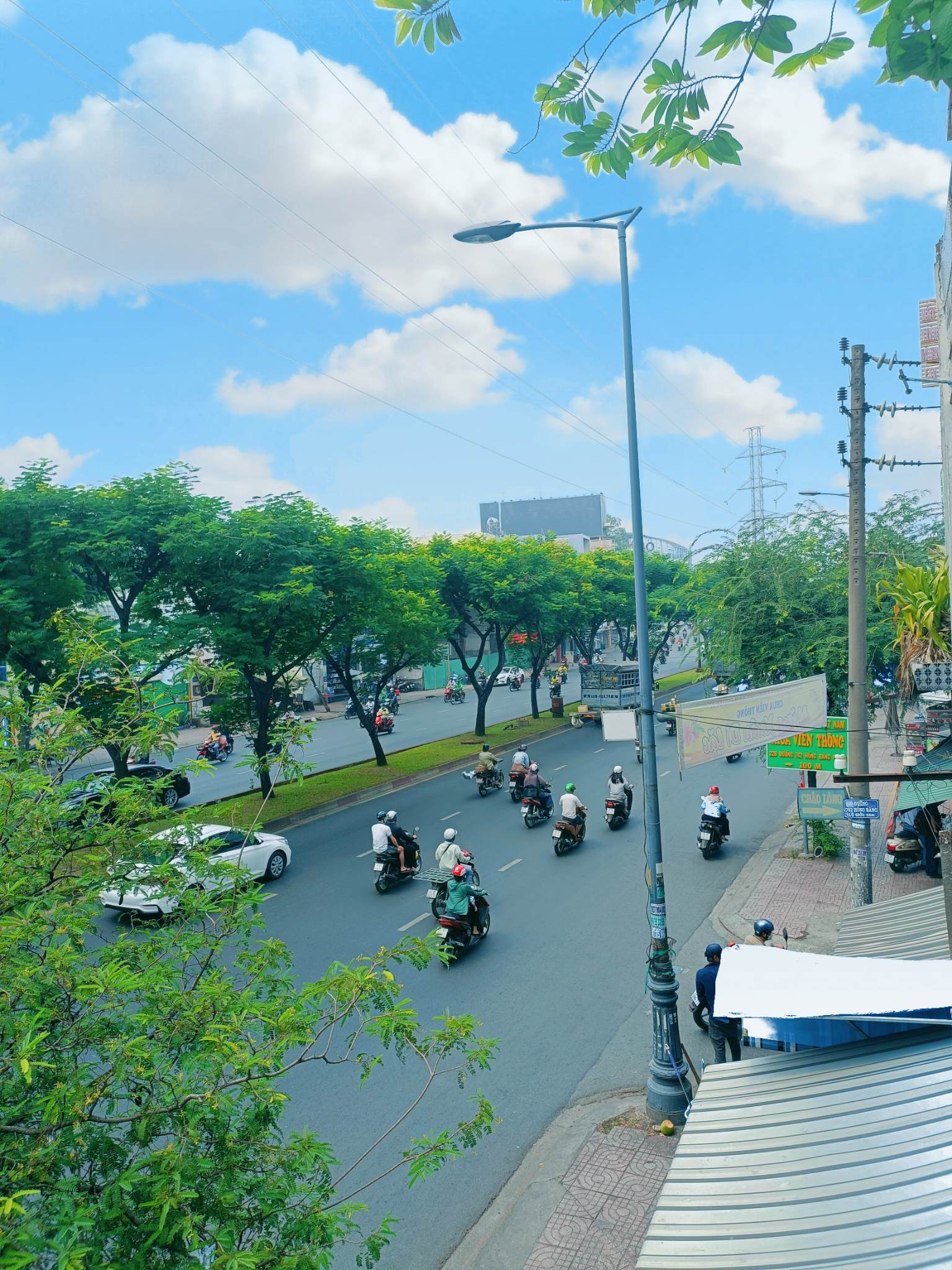 Bán nhà mặt tiền, Hồng Bàng, phường 1. quận 11, 3 tầng, diện tích 3 x 16m, giá 11.5 tỷ