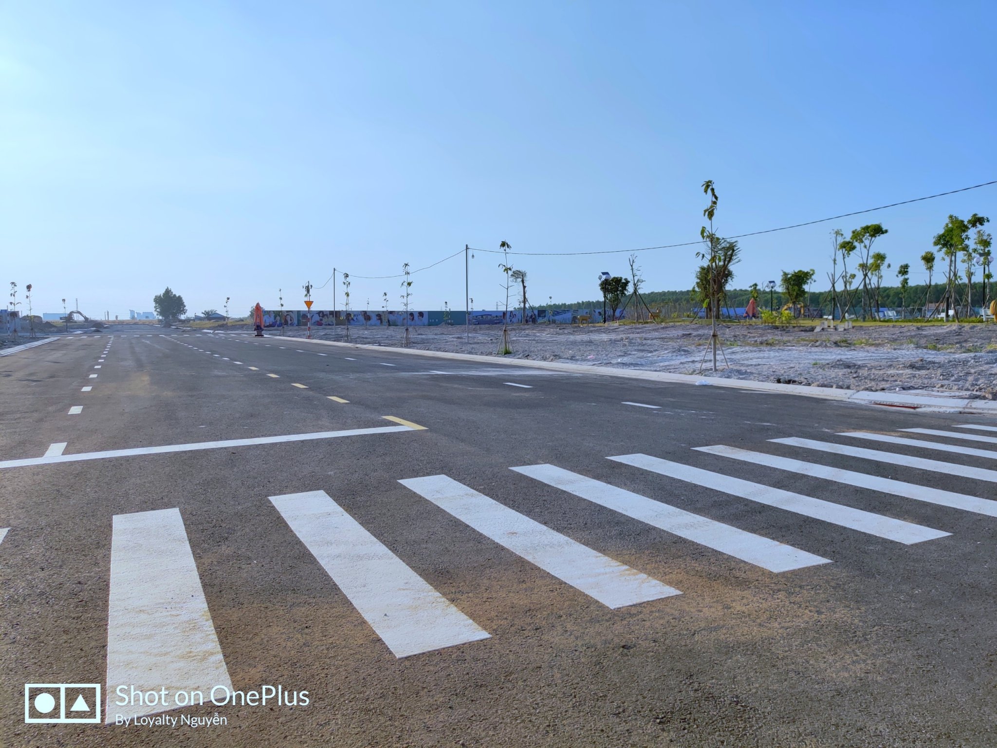 Đất nền liền kề quốc lộ 13 chỉ 500-700 triệu 1 nền hạ tầng hoàn thiện sổ riêng từng nền, có trường học đang xây dựng