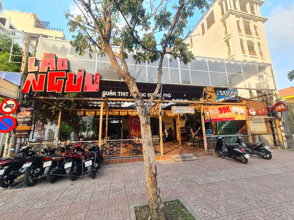 Cho Thuê nhà Góc 2MT đường Nguyễn Thông, Phường 9, Quận 3, DT:18x30m
