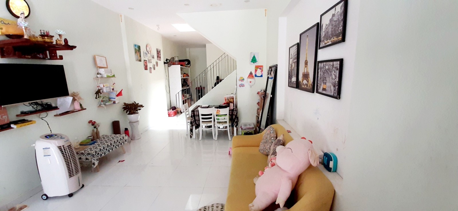 Bán nhà đường Hà Huy Tập, Quận Thanh Khê, 2 tầng, DT 50 m2, đường Ô tô đỗ. Gần Ngã 3 Huế. Chỉ 3,6 tỷ.