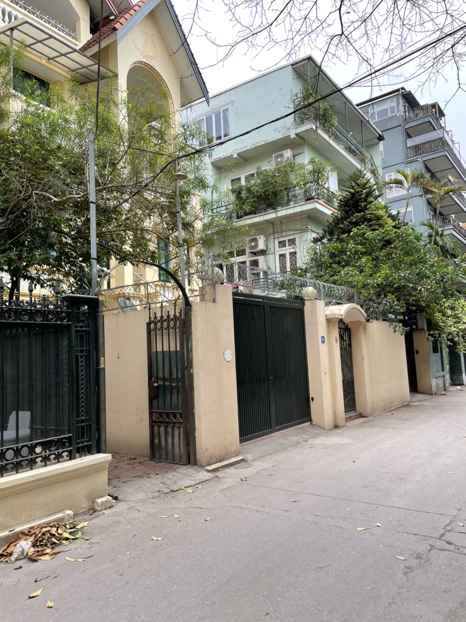 200m2