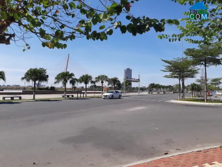 Bán đất đường 2 tháng 9, Hải Châu. DT 75m2. Đường ô tô. Gần Helio. Chỉ 4,5 tỷ.