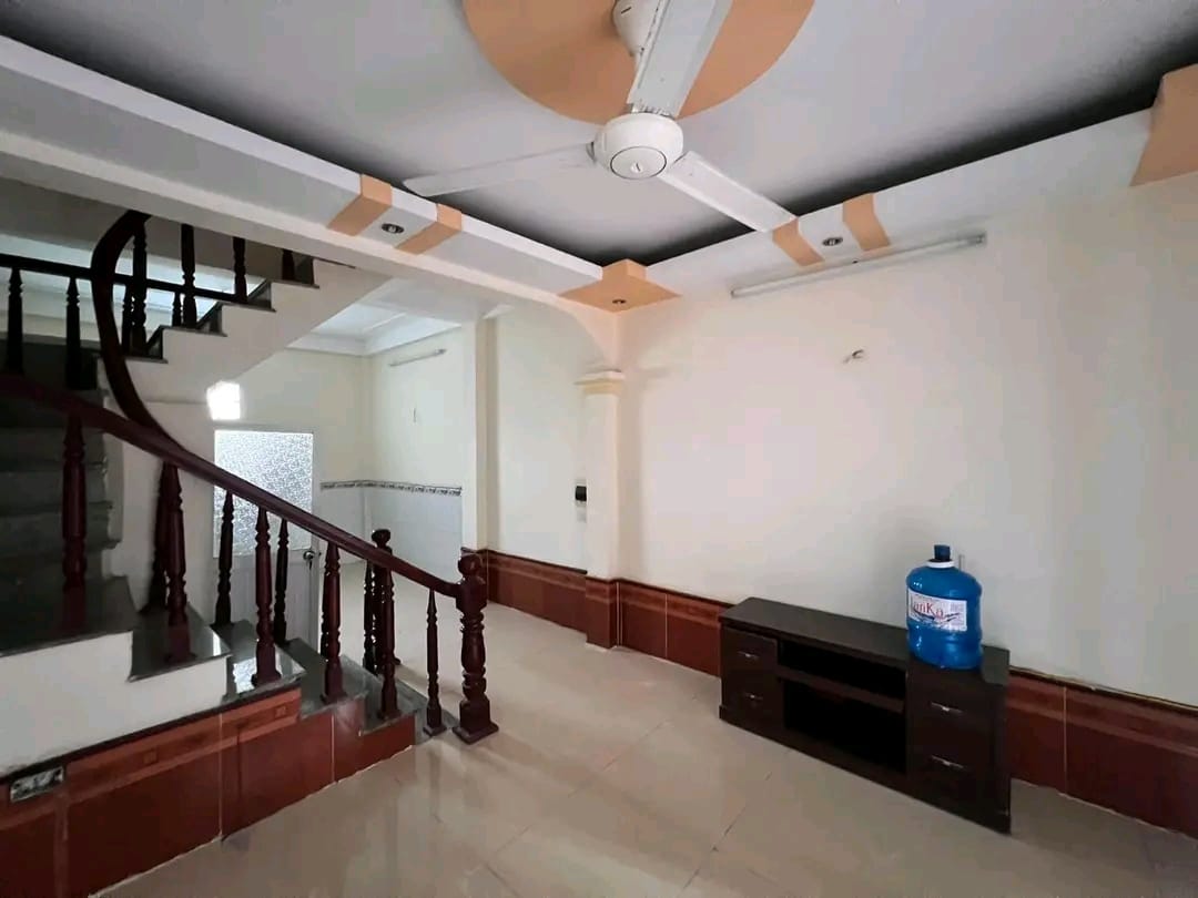 BÁN NHÀ ĐA SỸ - NGÕ THÔNG - Ô TÔ DÂN XÂY - GIÁ CHỈ 3.X TỶ - VIEW THOÁNG