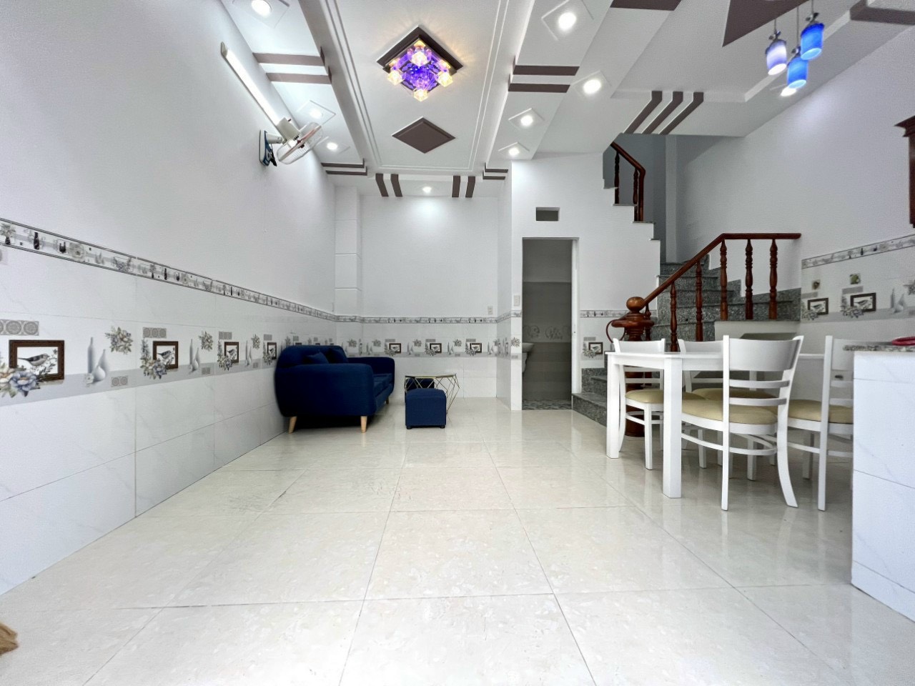 Bán nhà Quận 12, HXH 6M Lê Văn Khương, 2 Tầng, 2 PN, SHR, Chỉ Hơn 2 Tỷ.