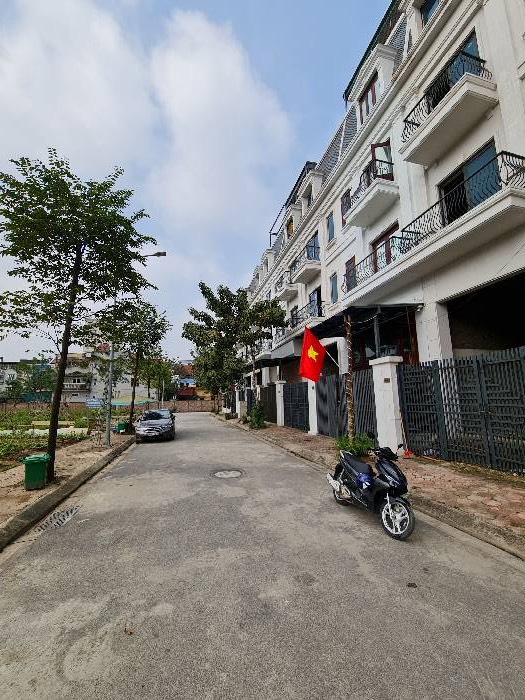 Chính chủ nhờ bán biệt thự liền kề Happy land Đông anh, DT: 90, MT: 5, 6 tầng, giá chào: 7.9 tỷ