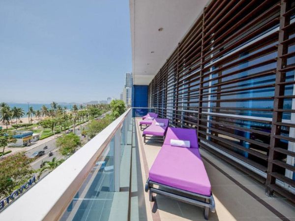 Một góc ban công view biển khách sạn Novotel Nha Trang ho-kenh-ha-nha-trang-3