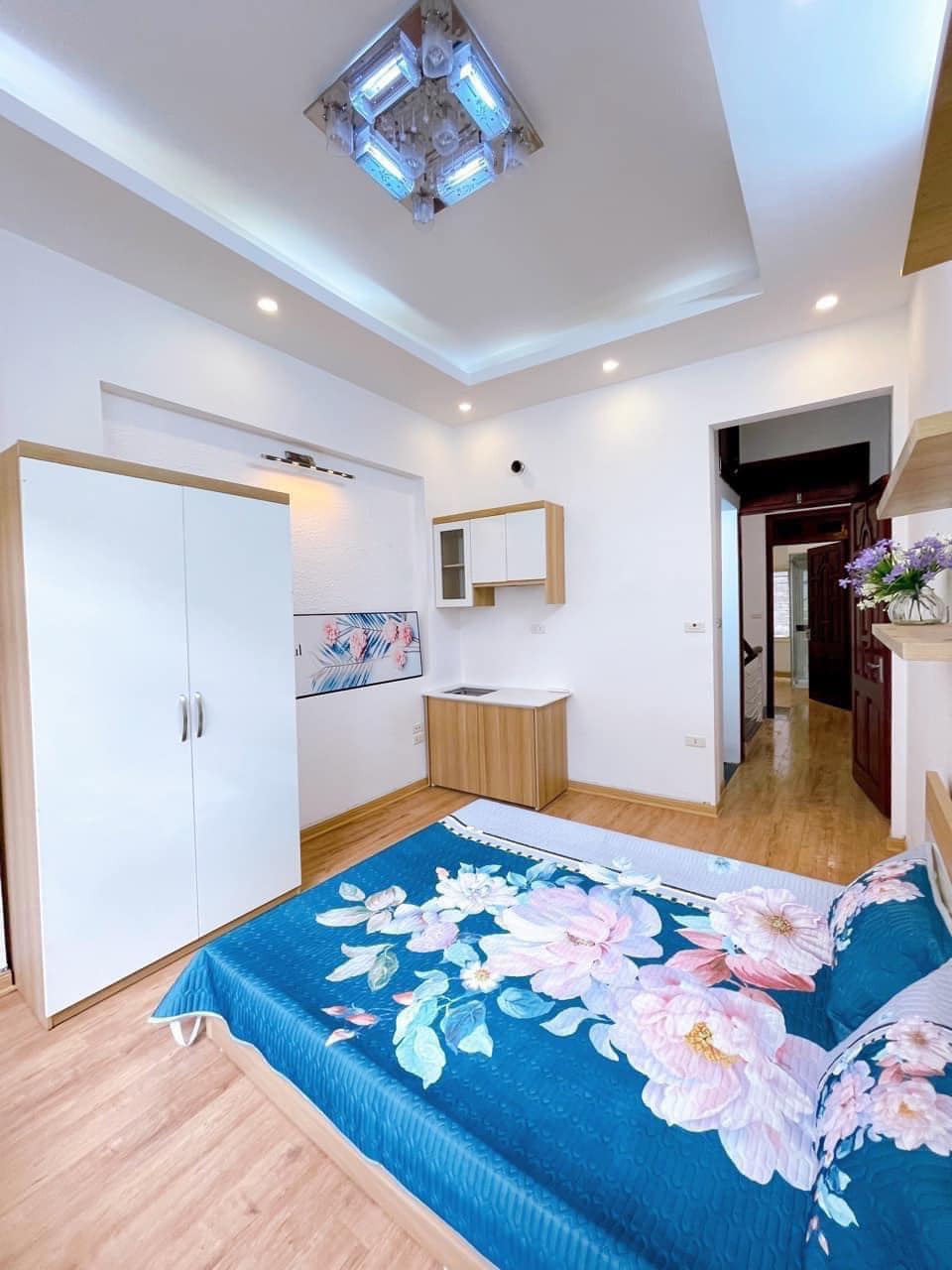 Bán nhà dòng tiền phố Hồ Tùng Mậu,9 phòng khai thác,kinh doanh 50tr/tháng,giá;6,05 tỷ cầu giấy