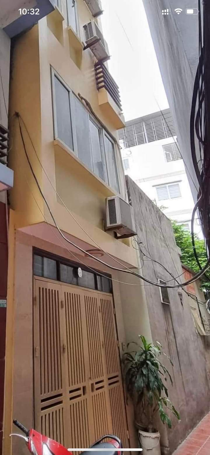 BÁN NHÀ VÕ CHÍ CÔNG CHỈ 3 TỶ 9 VÀI BƯỚC RA PHỐ  DÂN TRÍ CAO, GẦN TRƯỜNG HỌC LỚN