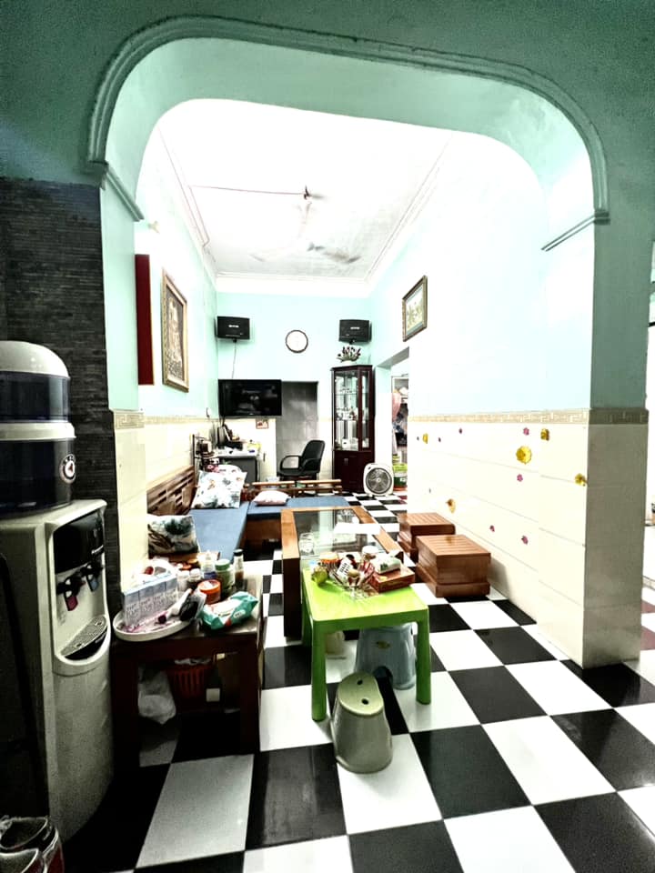 Nhà Kim Ngưu Hai Bà Trưng 20m ra phố 71m 4 tầng mt 6.3m 5.6 tỷ