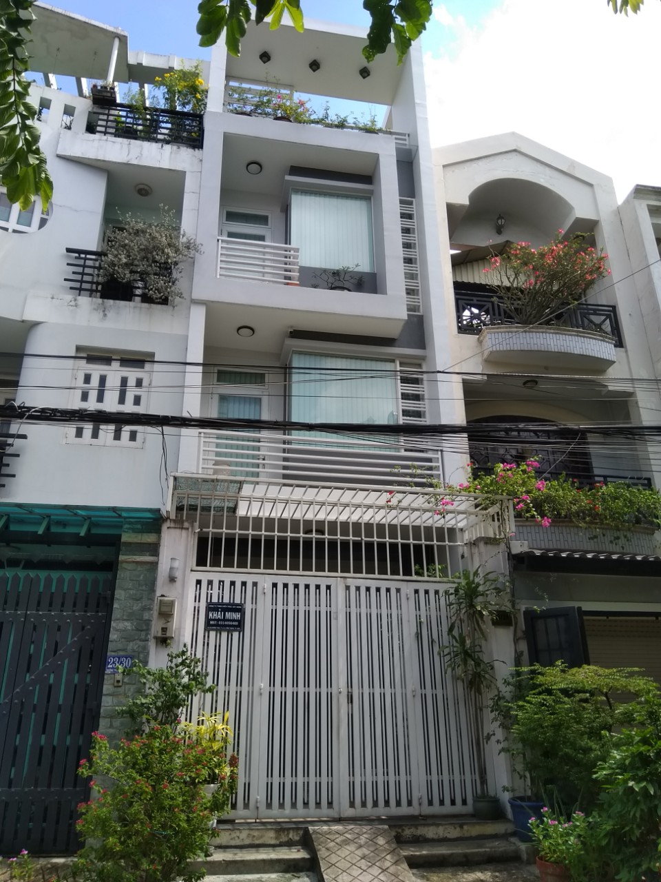 Chủ cần bán gấp căn nhà ĐẸP, GIÁ TỐT đường số 28, Gò Vấp. DT 4 x 15. 3 lầu mới giá 7,8 tỷ