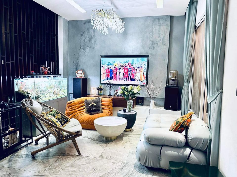 Bán nhà khu TĐC Việt Hưng. P/lô, vỉa hè, hàng xóm Vin, 80m2 MT 5m, cho thuê 30tr/th