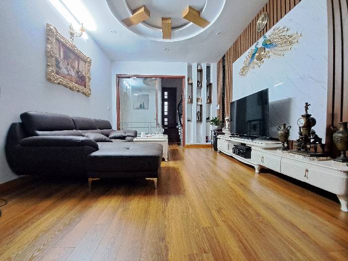 Bán nhà Nguyễn Ngọc Nại, ngõ rộng gần ô tô tránh, 49m2, 4 tỷ 3