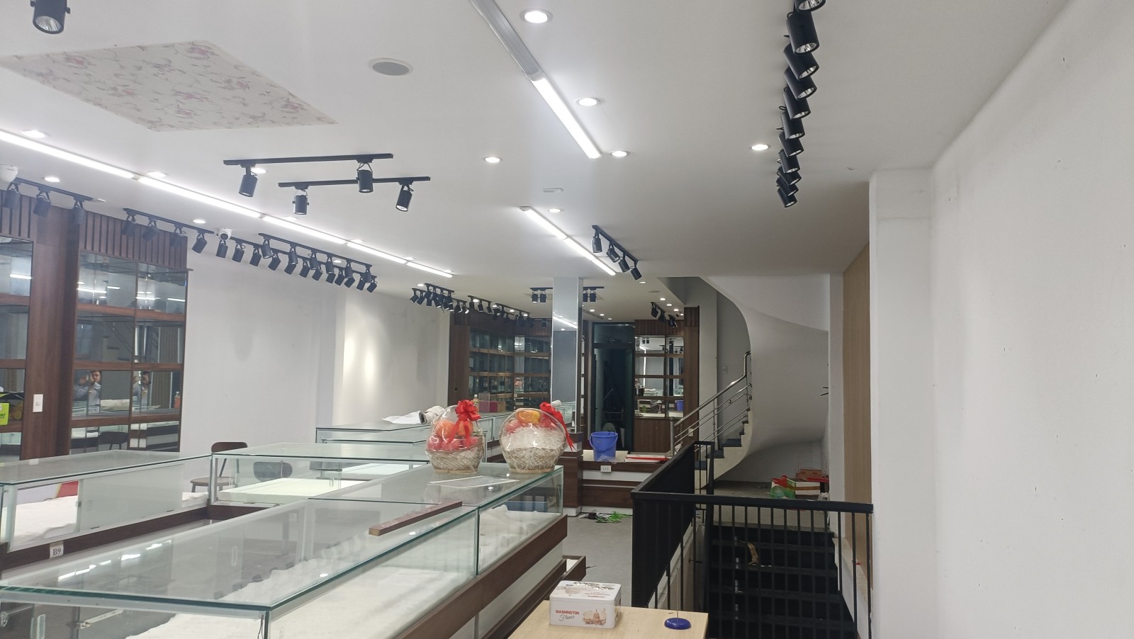 Nhà 3 tầng MT Nguyễn Văn Thoại. An Hải Đông. Sơn Trà. KD dòng tiền. Giá Hơn 25 tỷ