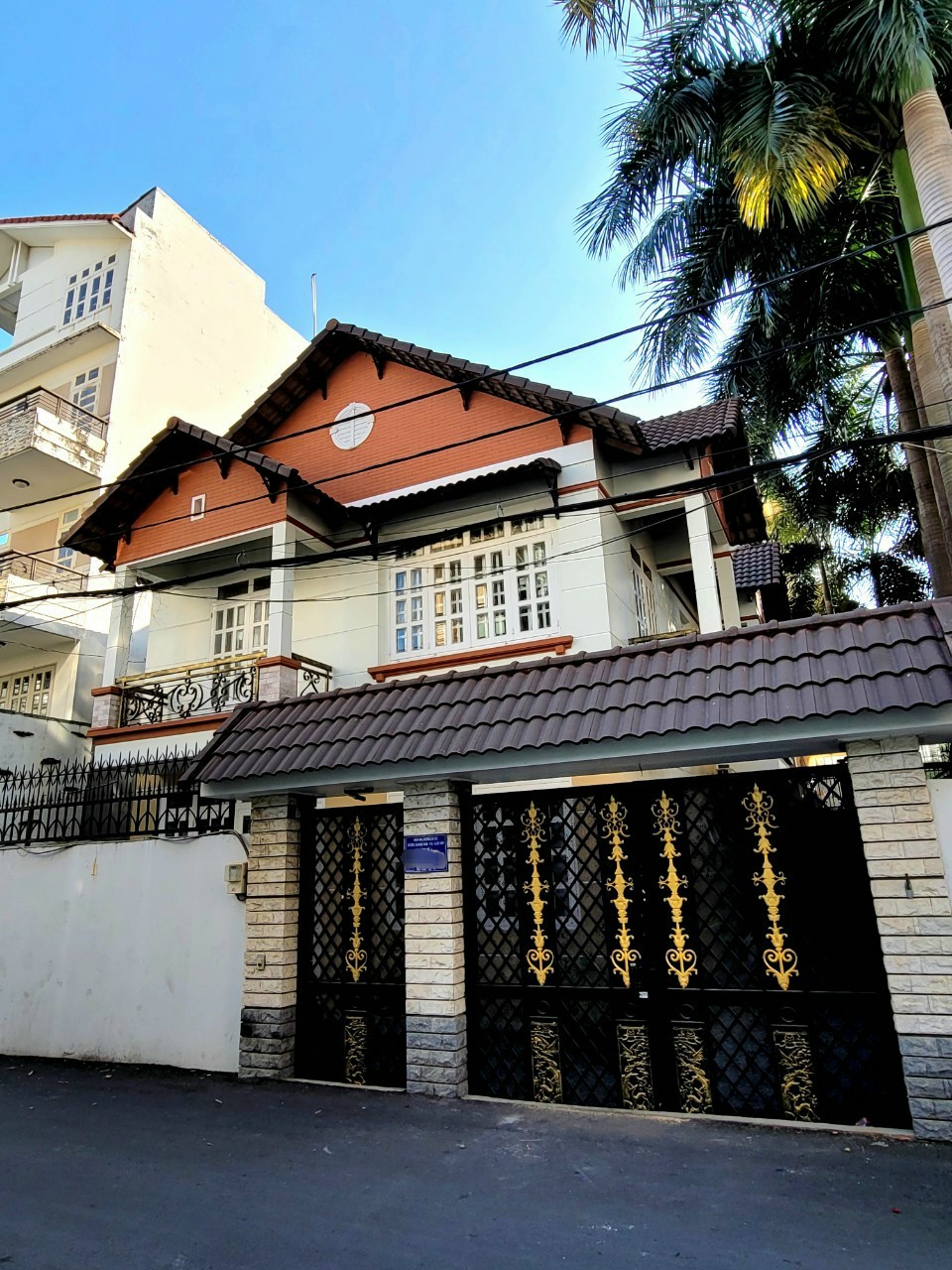 Biết Thự 14x15m Dương Quảng Hàm Gò Vấp Lô Góc Hẻm 10m Xe hơi thông