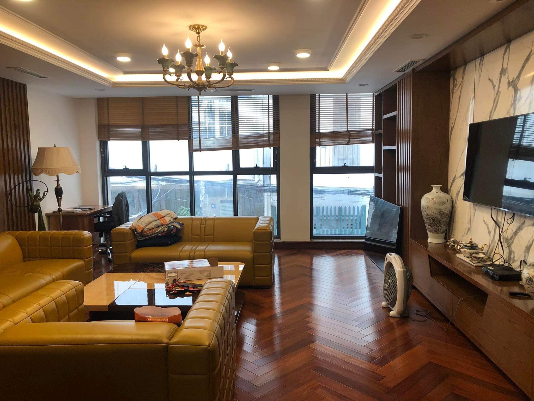 Bán nhà Thái Hà, Đống Đa. DT 50m, Ngõ oto. Gía 13 tỷ.