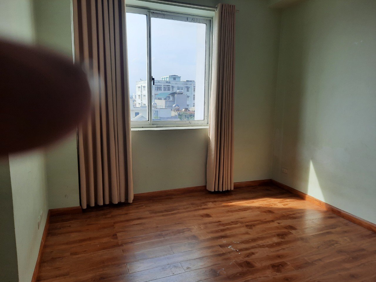 Bán chung cư 123m3, 3 ngủ, chỉ 3,15 tỷ TL ở Packexim, Tây Hồ, thoáng sáng