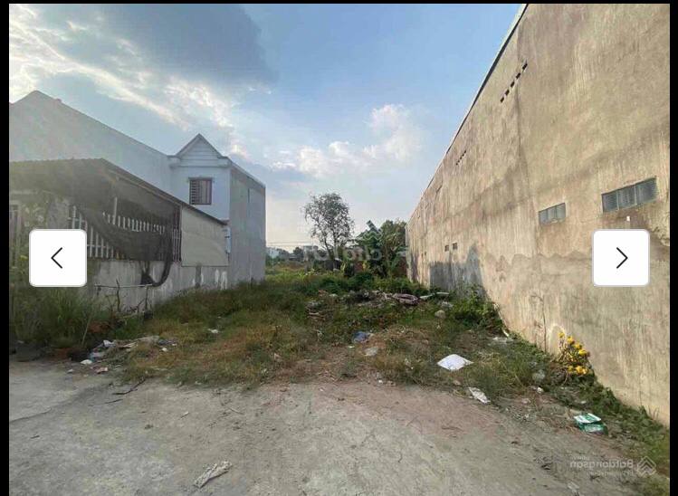 CHÚ TÁM CÓ MUA MỘT LÔ ĐẤT RẤT ĐẸP 300M2 DO KHÔNG HỢP PHONG THỦY NÊN CHÚ MUỐN BÁN LẠI GIÁ TỐT