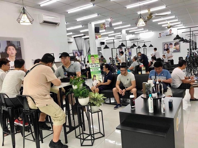 Toà nhà mặt phố Phùng Hưng, Hà Đông, 152m x 7 tầng, MT 7m, 35 tỷ.