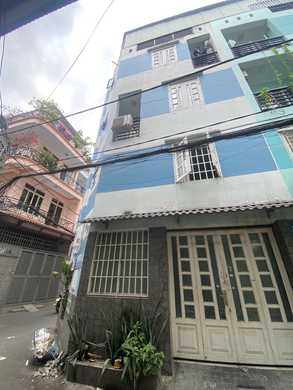 Cần bán gấp nhà 2MT Phan Văn Trị, khu bàn cờ đẹp, HXH thông P5, 4 tầng, 8x8m, giá chỉ 6.9 tỷ tl. đang cho thuê 30tr/