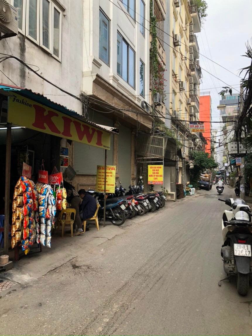 BÁN NHÀ MẶT PHỐ QUẬN ĐỐNG ĐA - 5 TẦNG GIÁ 7.9 TỶ DT 40m2 CỰC HIẾM