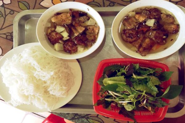 review-bun-cha-de-la-thanh