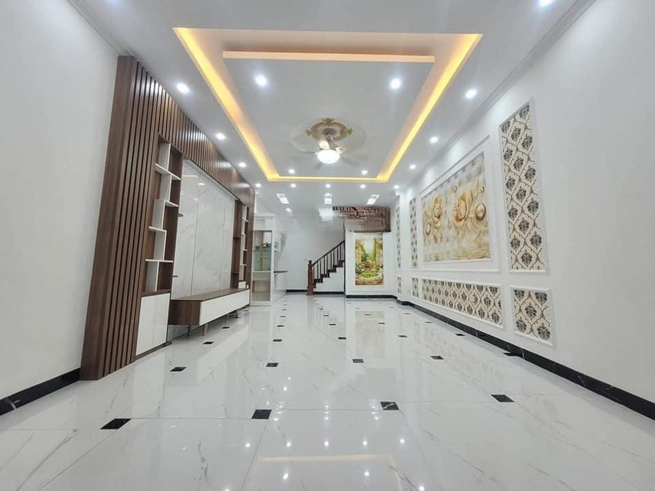 Bán nhà Di Trạch, Hoài Đức 38M 4 Tầng,4P Ngủ,2 mặt thoáng-ô tô đỗ nhỉnh 2 tỷ