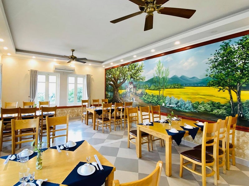 Bán nhà sát mặt phố Lạc Long Quân,gần khu liên cơ kinh doanh sầm uất, 80m2, mặt tiền rộng 5.5m, 18 tỷ