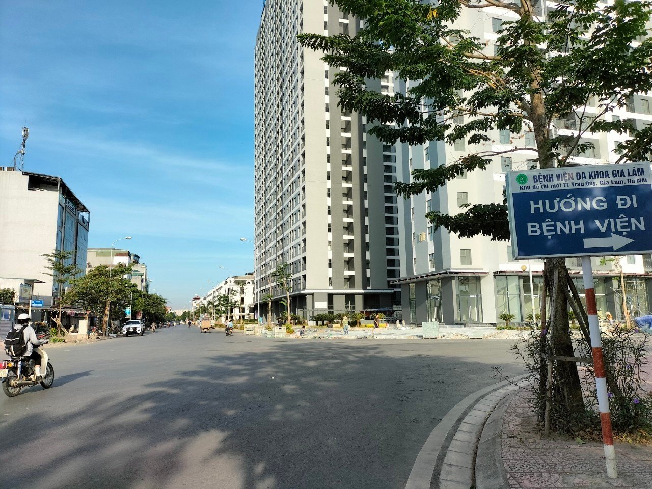 Bán Gấp căn chung cư 64m2 2n, 1wc tòa Blue Star Trâu Quỳ, Gia Lâm, Hà Nội.