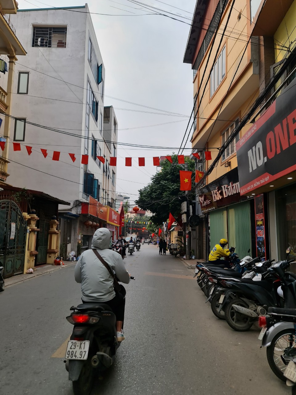 Đất mặt phố sinh viên sầm uất kinh doanh cực tốt tại Trâu Quỳ, Gia Lâm