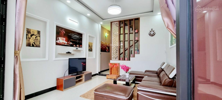 Bán nhà MẶT PHỐ TRẦN PHÚ BA ĐÌNH 60m2- MT 5,3m - 2 MẶT PHỐ - THANG MÁY - KINH DOANH ĐỈNH - CHỈ 541tr/m2 mặt phố trước sau.