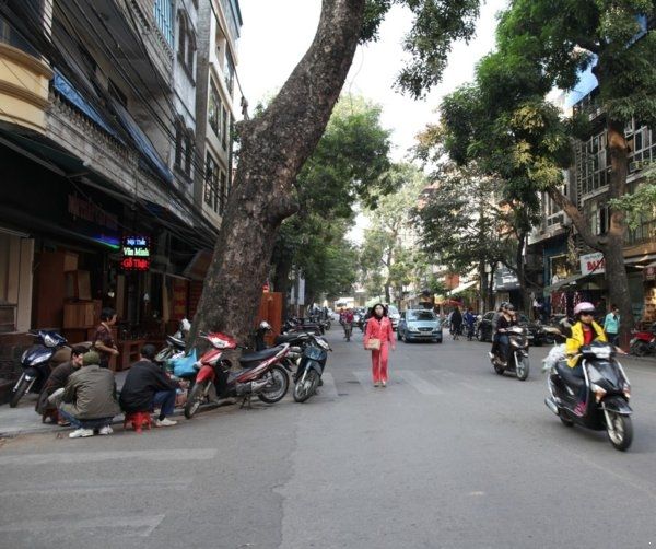 Mặt Phố Nguyễn Phúc Lai, KD Sầm Uất, Vị Trí Đắc Địa, Lô Góc 2 Mặt Tiền Rộng 44m2 6T 9,3 Tỷ