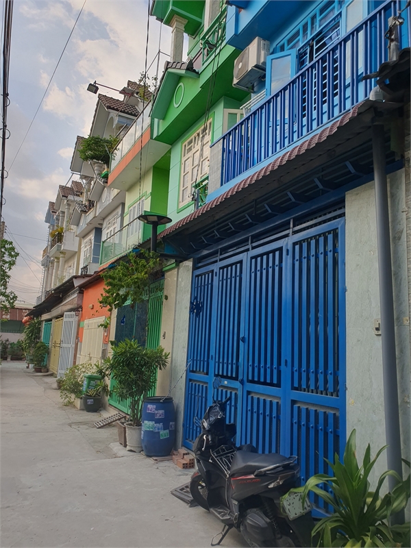 Rẻ Bèo - 2 Tầng - 58m2 - HXH -3 tỷ2 - Gần Ngã tư Ga - giáp gò Vấp