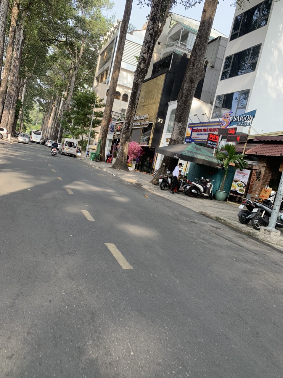 Siêu phẩm dành cho khách mua giữ tiền đường Sương Nguyệt Ánh , Dt 10 x 20 , 5 tầng , HĐT 25000 $, Giá 162 tỷ thương lượng nhẹ