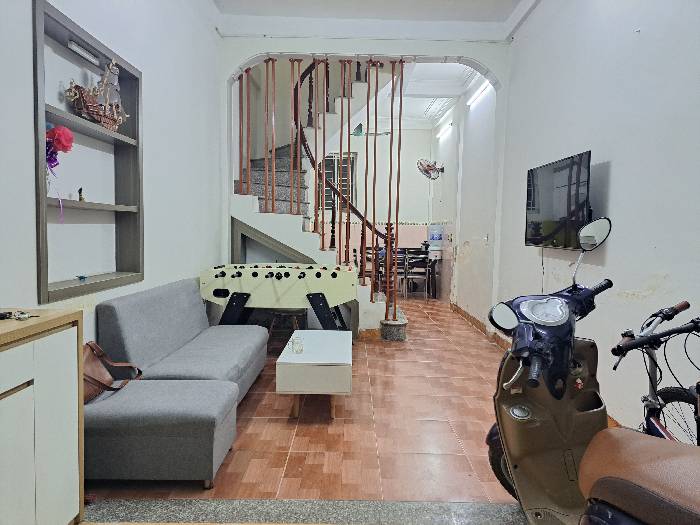 Bán nhà phố Vũ Tông Phan, gần Chung cư Riverside Garden, 39m2, 4 tỷ 49.