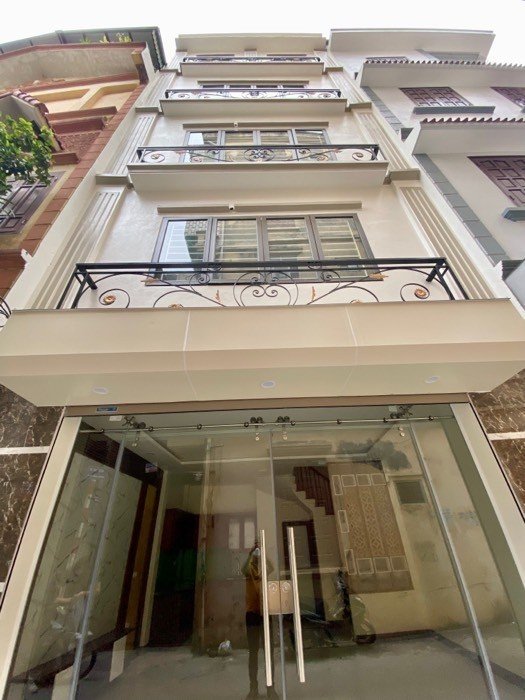 Bán nhà phố Vương Thừa Vũ, nhà đẹp, cả khu quân đội, DT41m2, giá 4.2 tỷ.