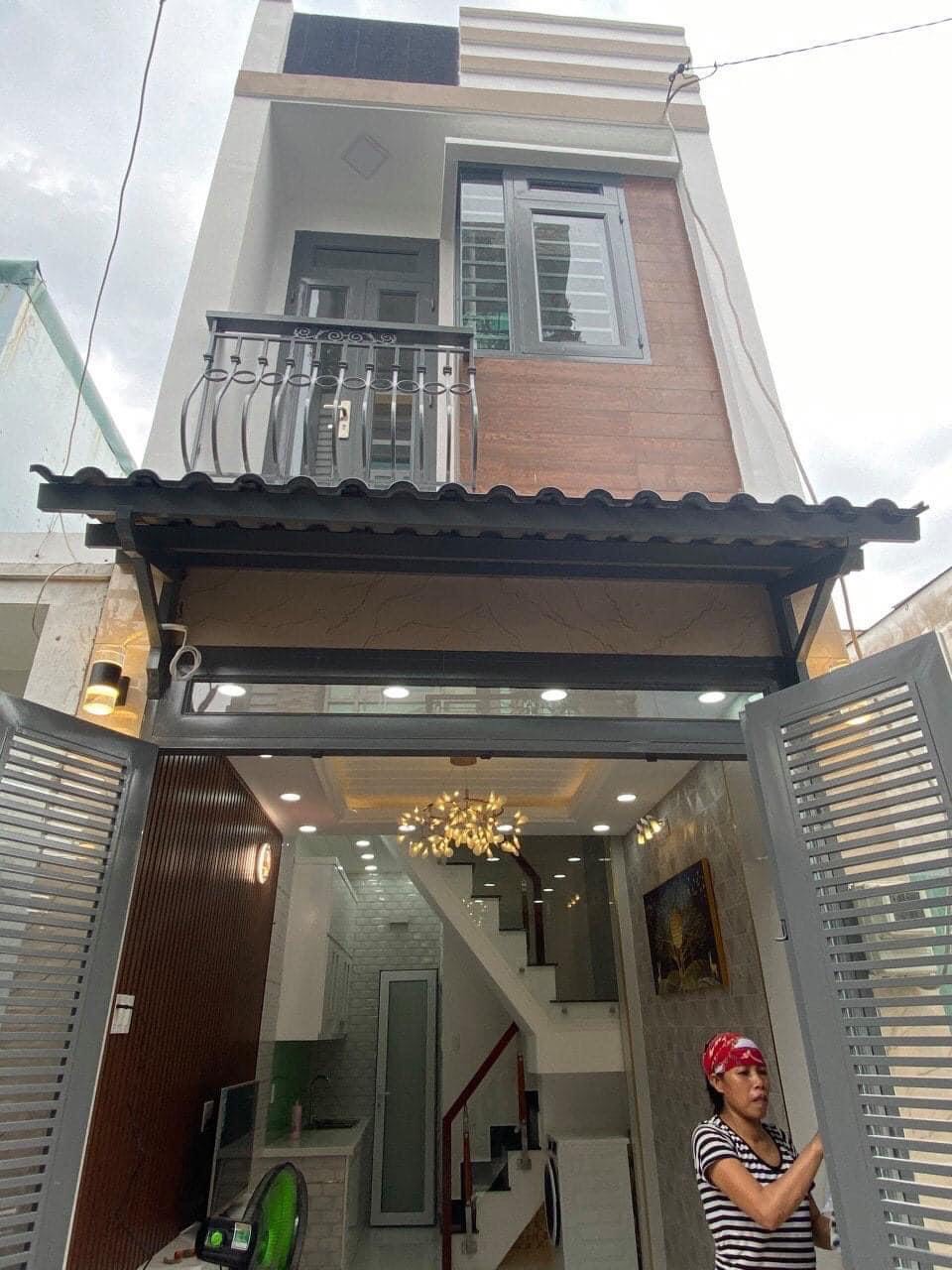 Chính Chủ Bán gấp nhà 1 lầu - 3 phòng Phan Xích Long Q.PN 65m2-970TR hẻm 5M SHR tiện KD