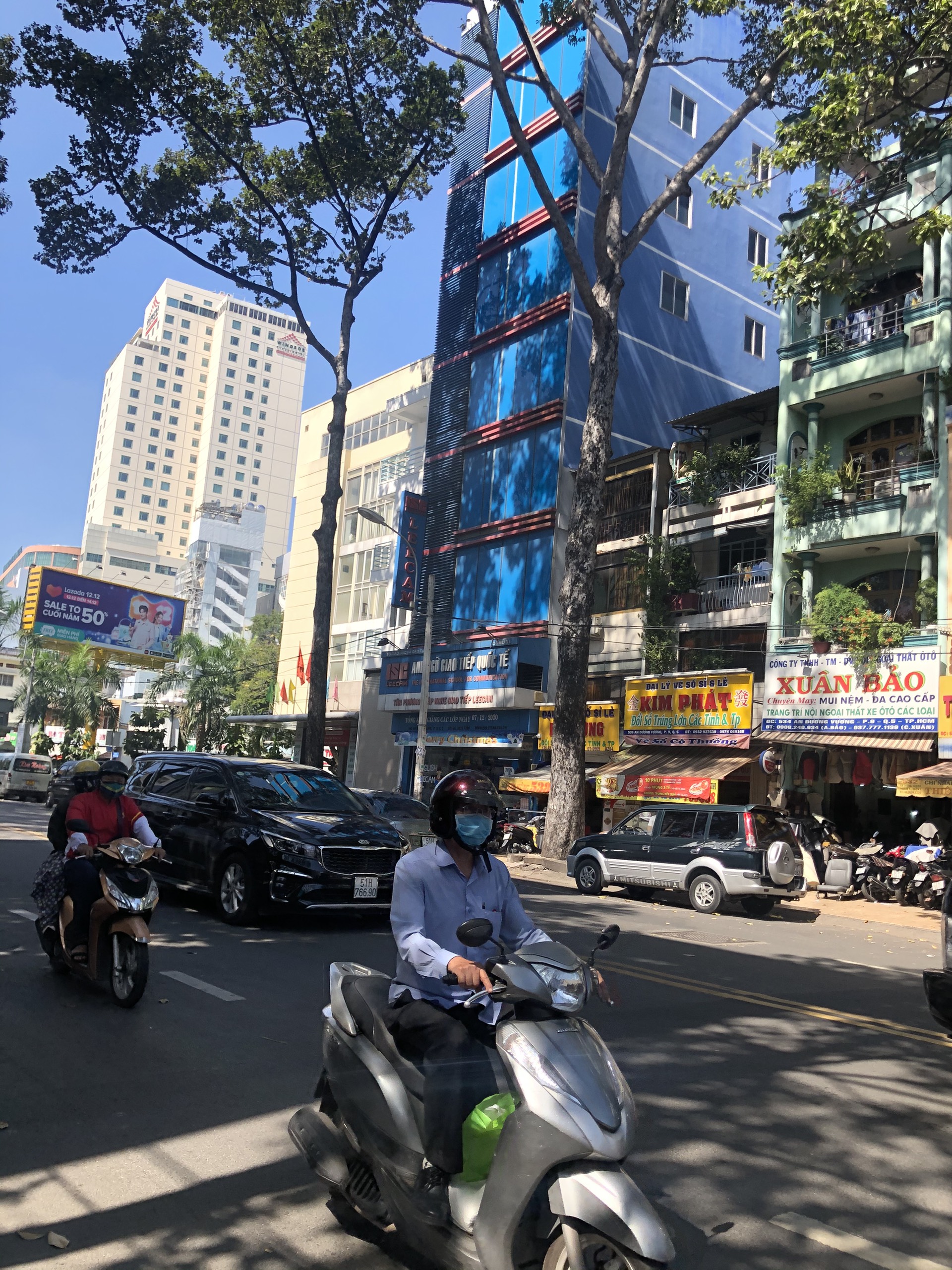 Bán gấp căn nhà mặt tiền đường Sư Vạn Hạnh, P12, Q10. Diện tích 4x26m hầm, 6 lầu giá 38 tỷ