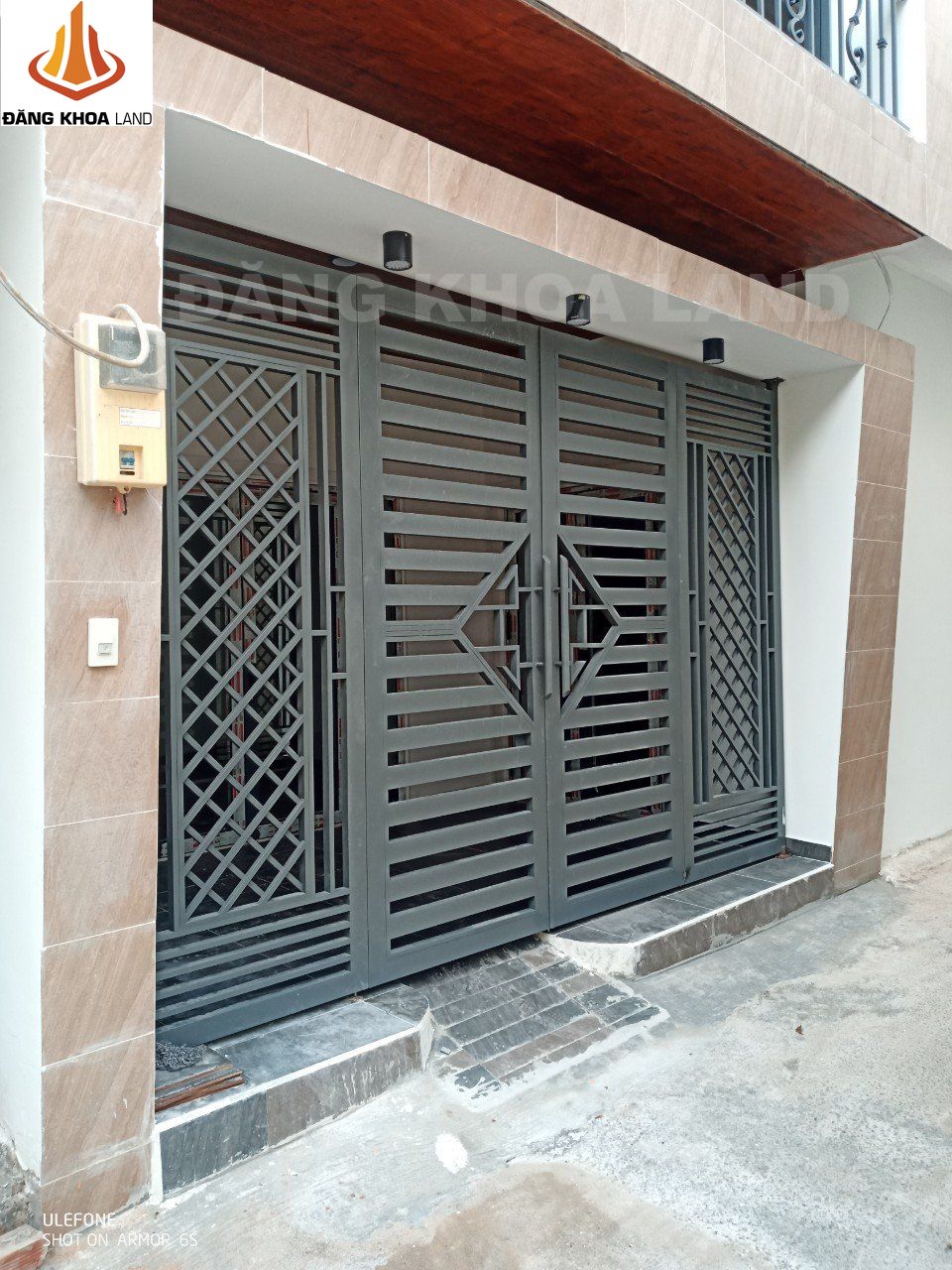 Chủ Ngộp Cần Bán Gấp Căn Nhà Gần Ngã 4 Thủ Đức Giá Giảm Sâu!