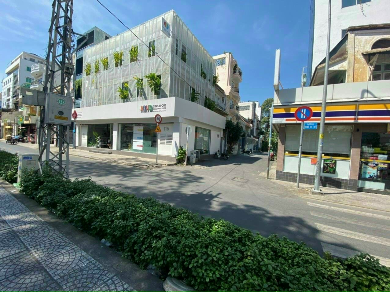 Bán Căn góc 2 mặt tiền đường Nguyễn Văn Thủ, Đakao, Quận 1