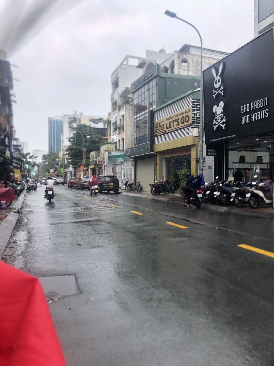 MT Trần Đình xu, p Nguyễn Cư Trinh, Q1. 4x20m, trệt, 1 lầu