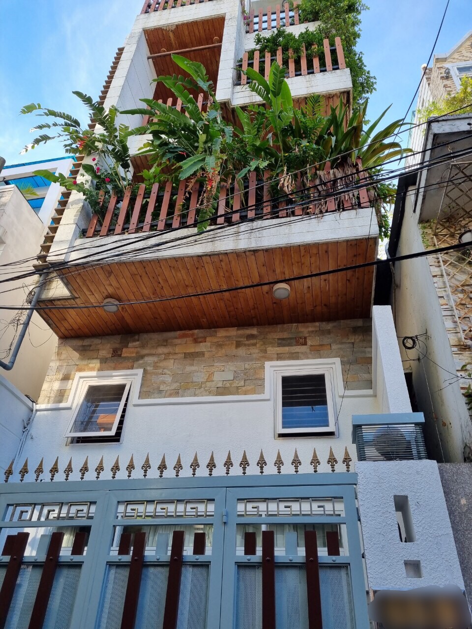 Nhà bán đường Nguyễn Bá Tòng, Tân Bình trệt lửng 2 lầu giá 15.5 tỷ