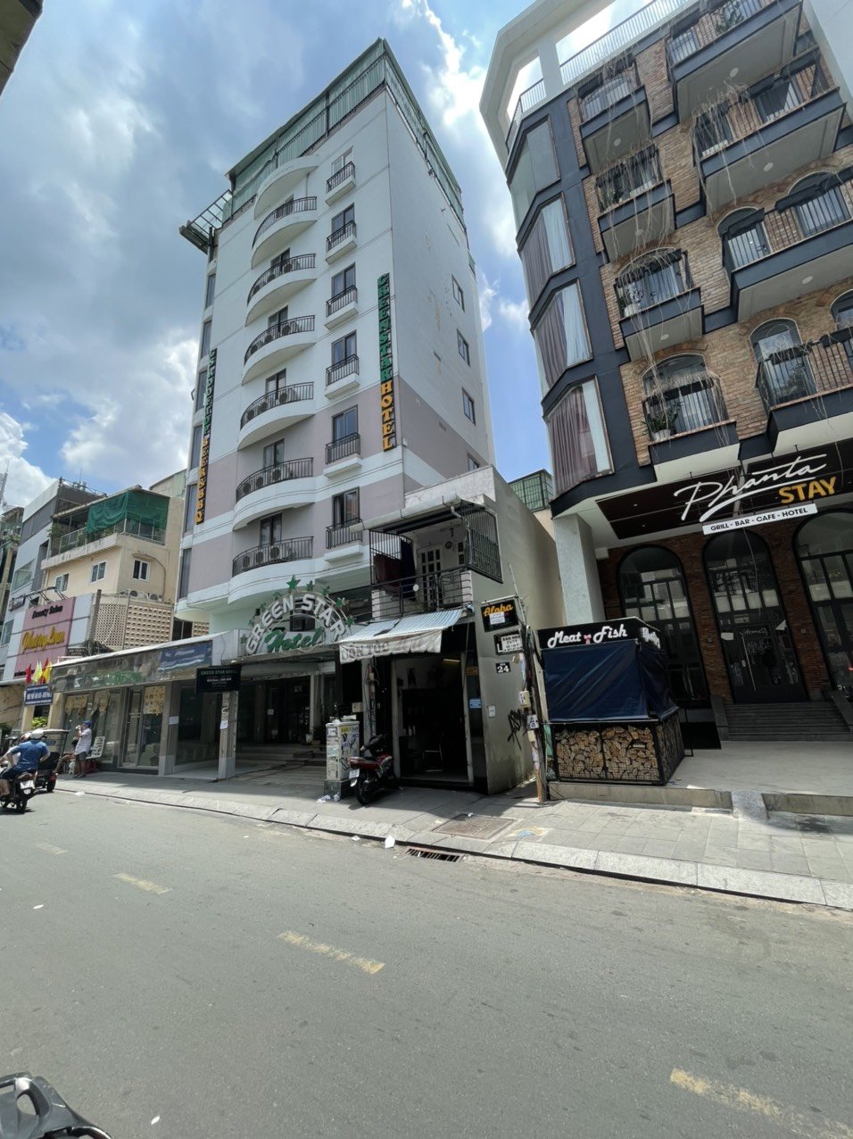 MT Bùi Viện, P. Phạm Ngũ Lão, Quận 1, 14x12m, 7 lầu, thang máy, thu nhập 1,2ty/tháng